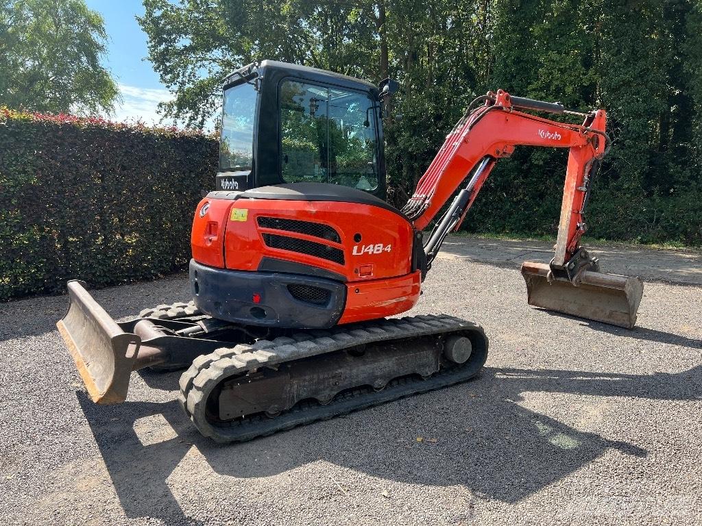 Kubota U 48-4 ミニ油圧ショベル 7t以下（ミニユンボ・ミニディガー）
