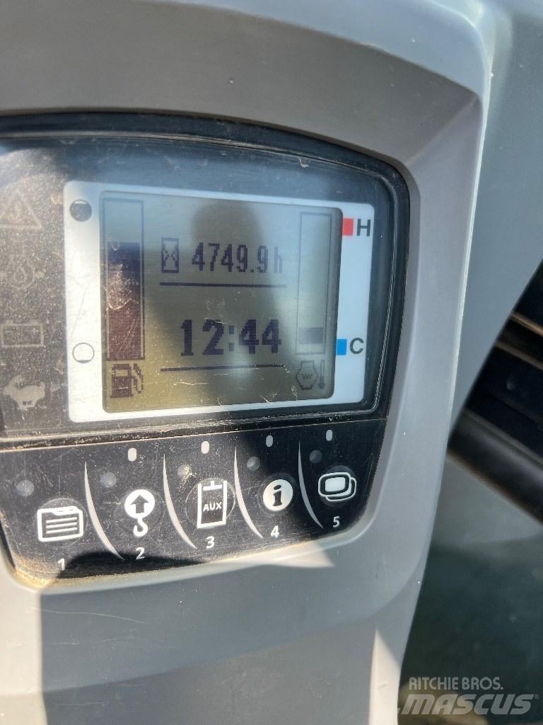 Kubota U 48-4 ミニ油圧ショベル 7t以下（ミニユンボ・ミニディガー）