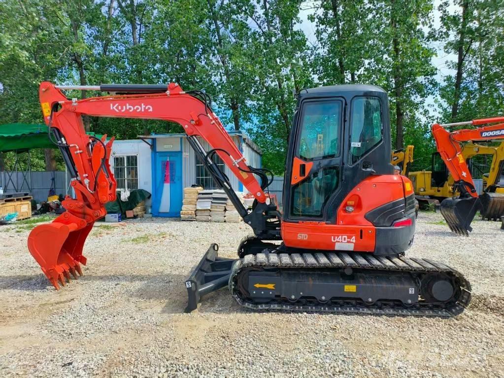 Kubota U 40 ミニ油圧ショベル 7t以下（ミニユンボ・ミニディガー）