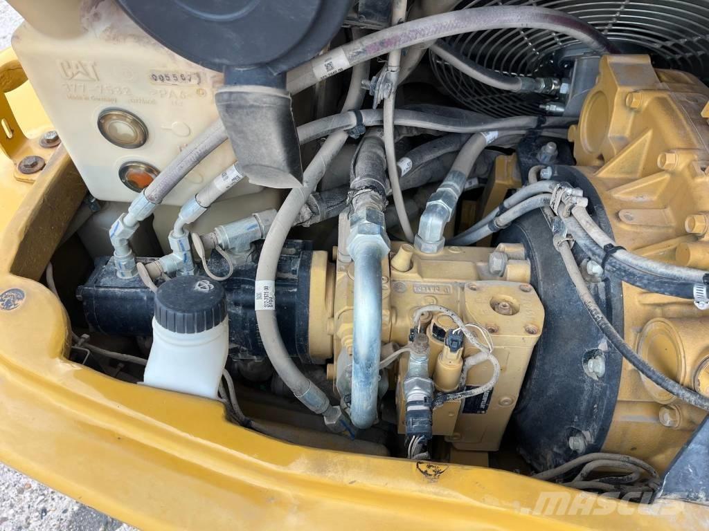 CAT 908 H ホイールローダー・タイヤショベル