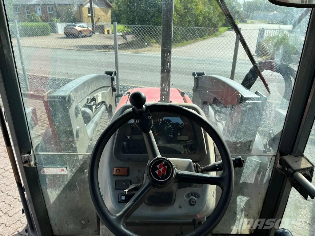 Massey Ferguson 4255 トラクター