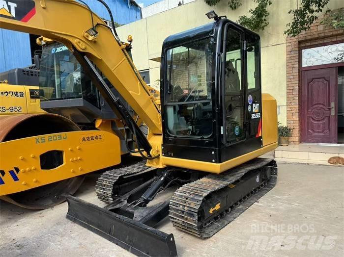 CAT 305.5 E CR ミニ油圧ショベル 7t以下（ミニユンボ・ミニディガー）