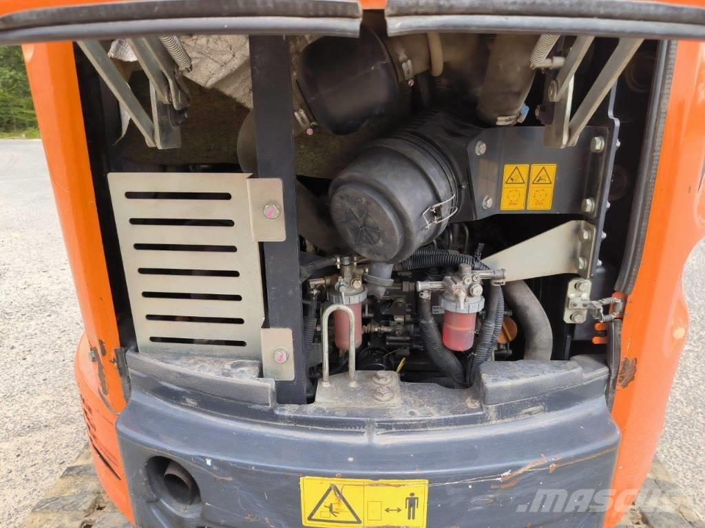 Hitachi ZX 26 U-5A ミニ油圧ショベル 7t以下（ミニユンボ・ミニディガー）