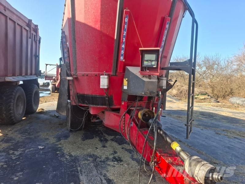 JF FEEDER VM 38 家畜飼料供給機