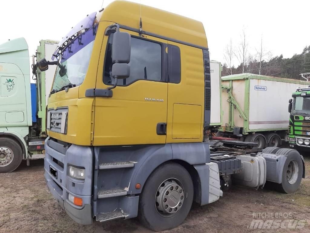 MAN TGA 18.440 中古トラクターヘッド | トレーラーヘッド