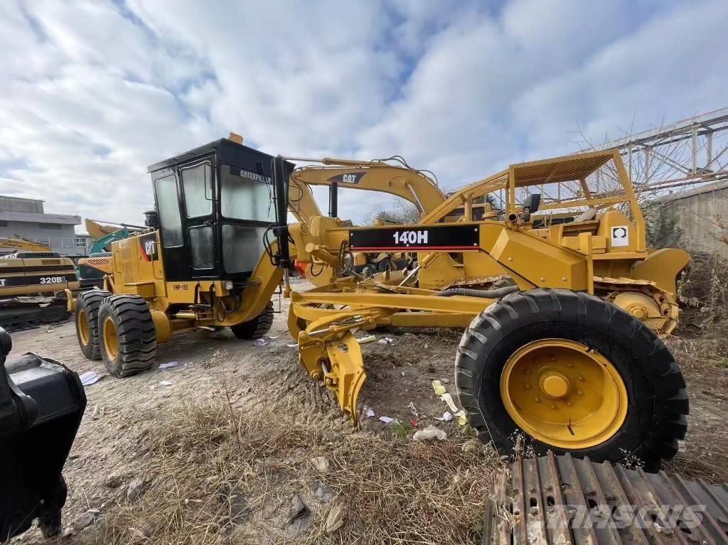 CAT 140 H モーターグレーダー