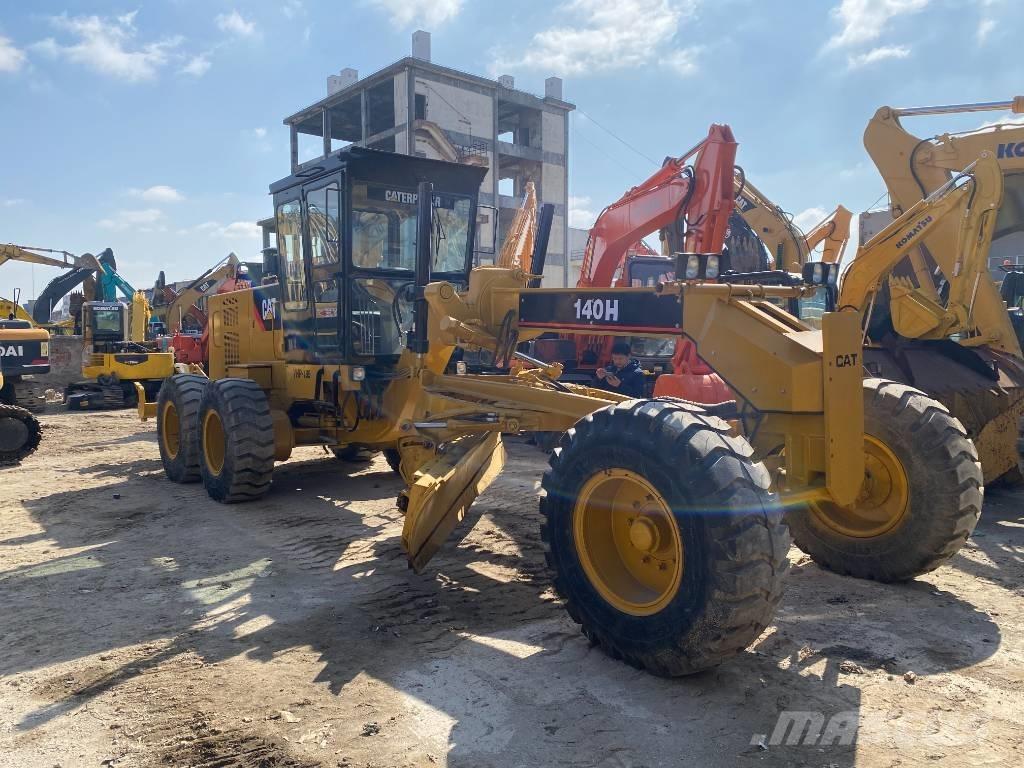CAT 140 H モーターグレーダー