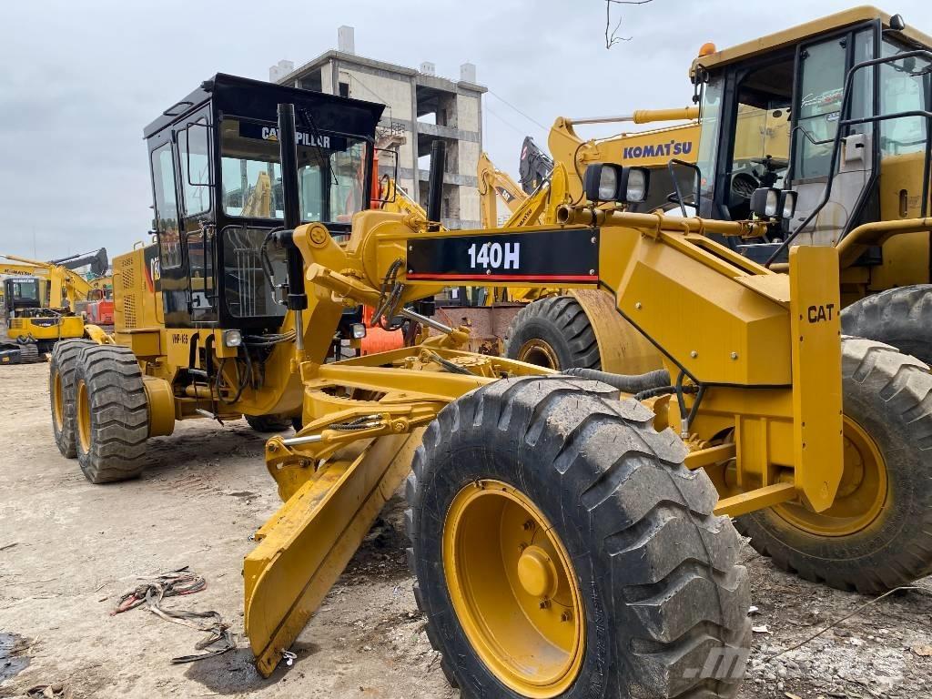 CAT 140 H モーターグレーダー