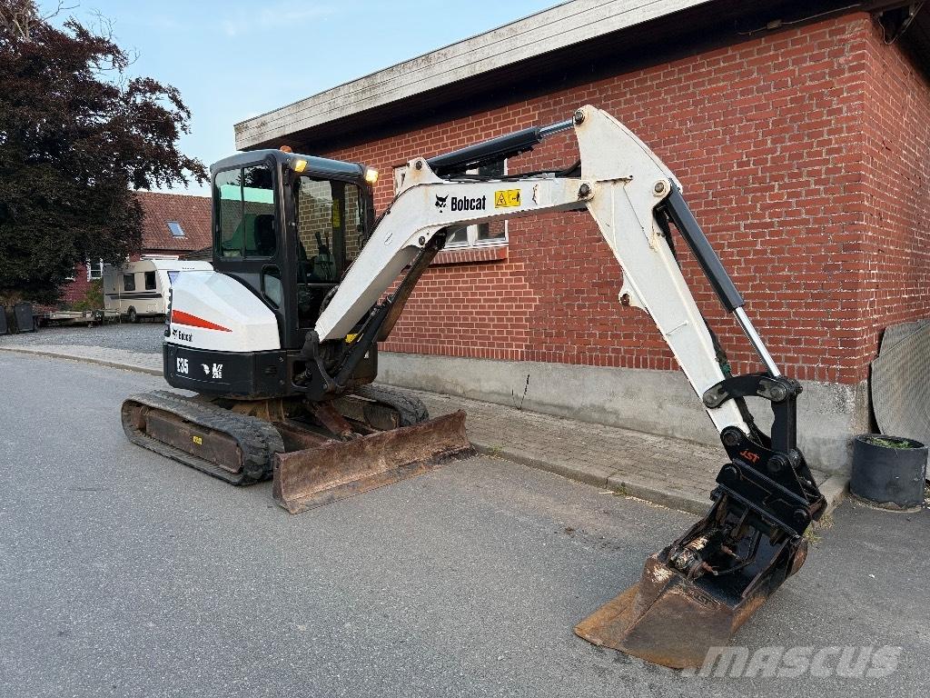 Bobcat E 35 ミニ油圧ショベル 7t以下（ミニユンボ・ミニディガー）
