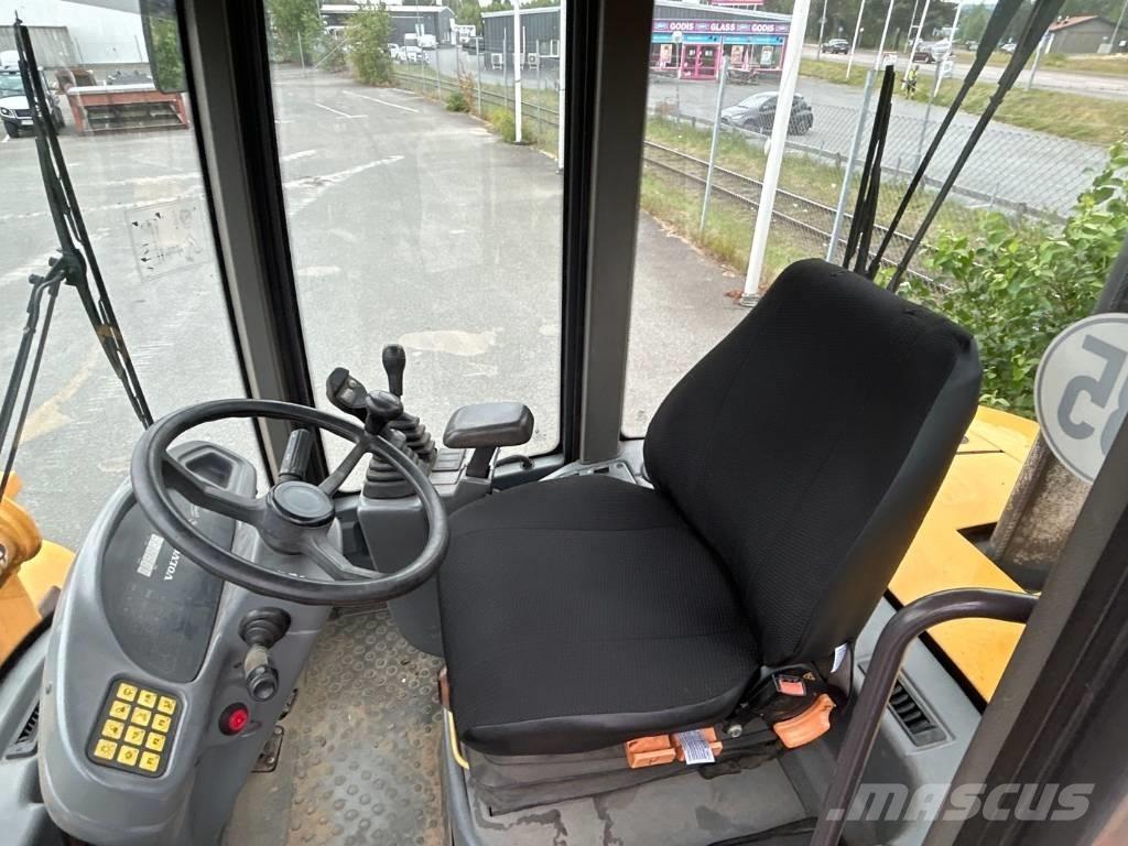 Volvo L 40 B ホイールローダー・タイヤショベル