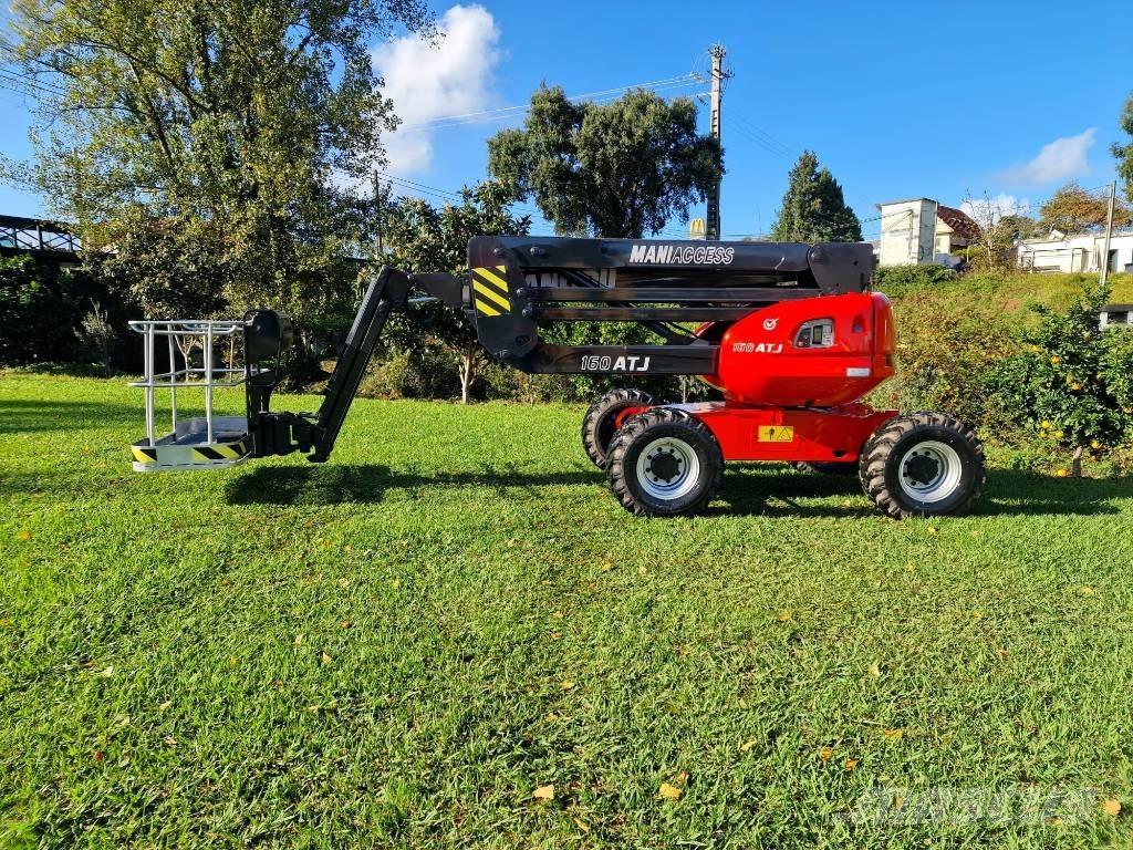Manitou 160 ATJ ブームリフト　屈伸型