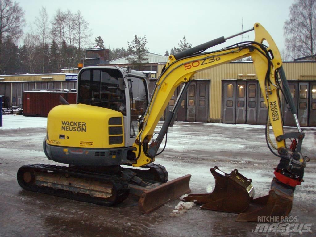 Neuson 50 Z 3 ミニ油圧ショベル 7t以下（ミニユンボ・ミニディガー）