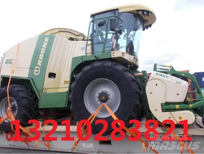 Krone Big X 700 自走式フォレージハーベスター
