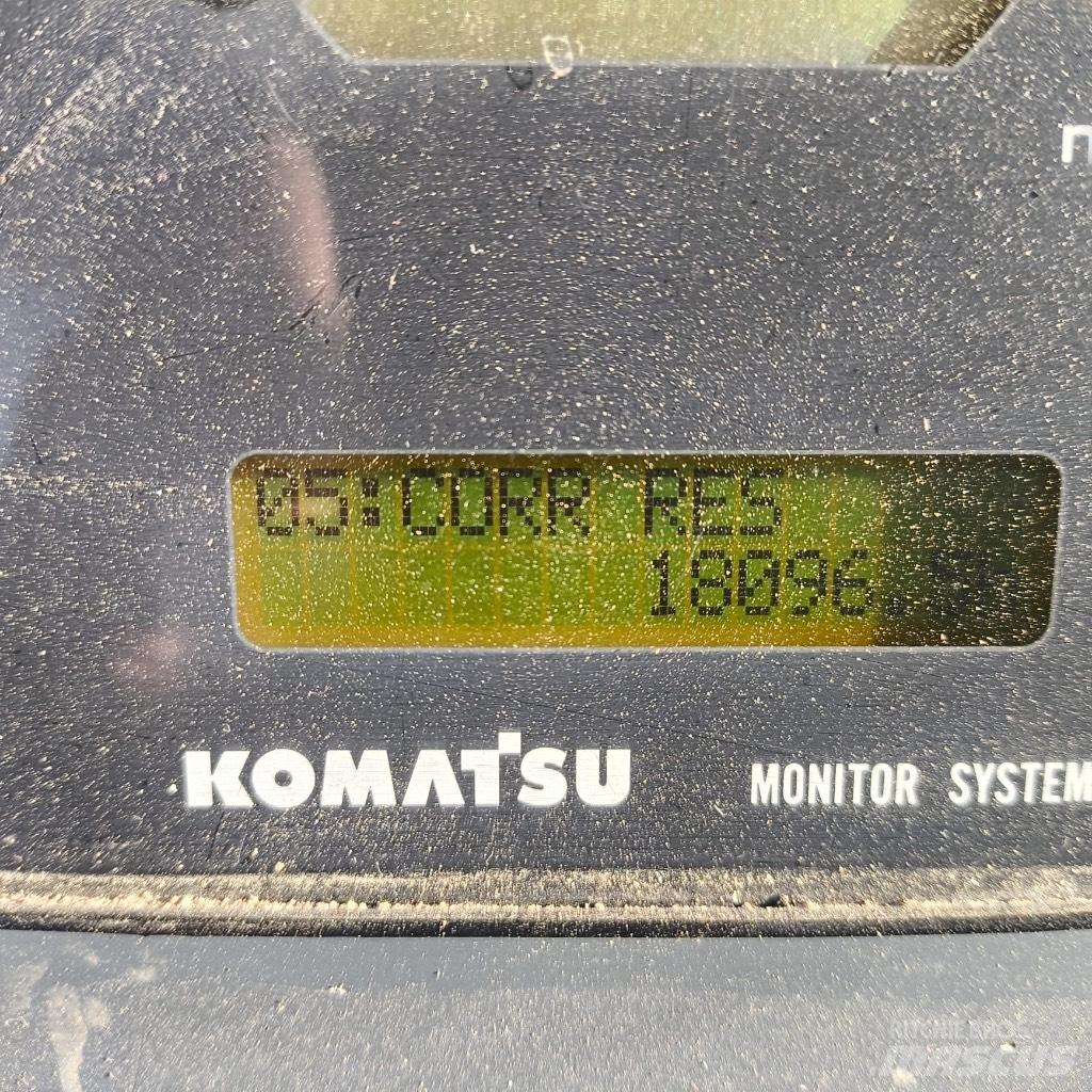 Komatsu D 65 PX-15 ブルドーザー