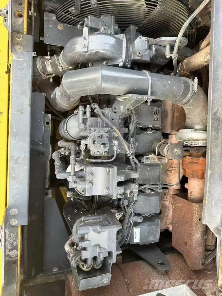 Komatsu 450-8 大型油圧ショベル12t以上（パワーショベル・ユンボ）