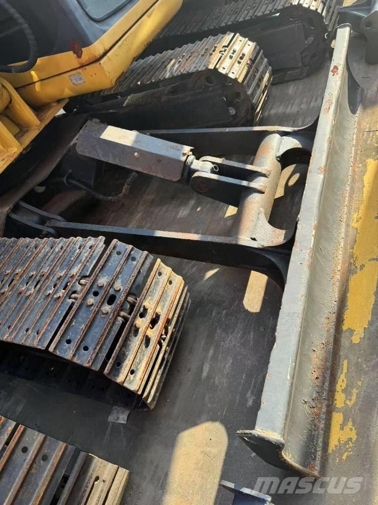 Komatsu PC 60-7 ミニ油圧ショベル 7t以下（ミニユンボ・ミニディガー）