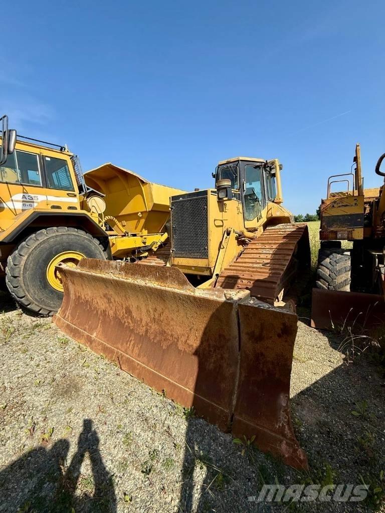CAT D 6 M LGP ブルドーザー