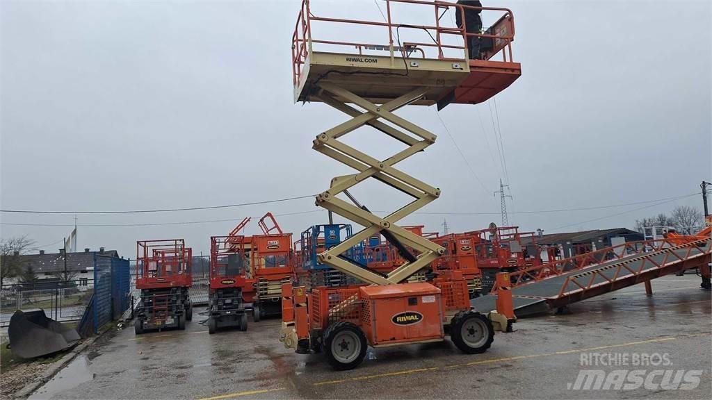 JLG 260MRT B シザースリフト