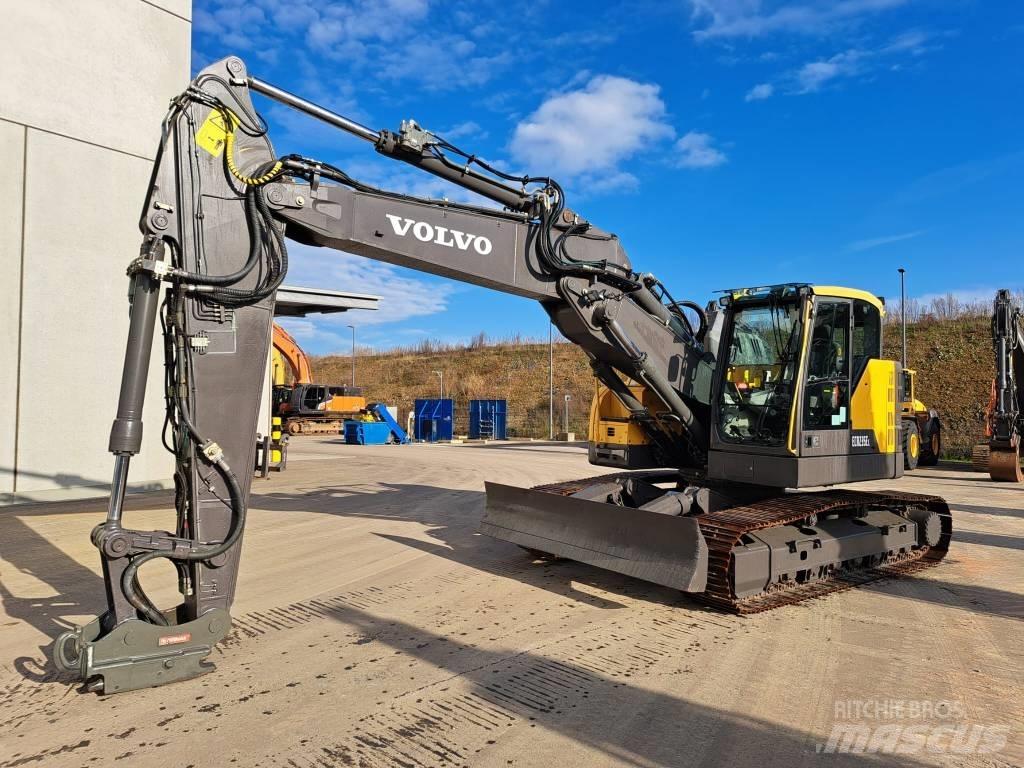 Volvo ECR 235 EL 大型油圧ショベル12t以上（パワーショベル・ユンボ）