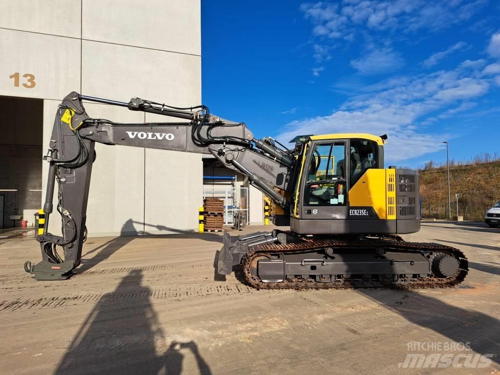 Volvo ECR 235 EL 大型油圧ショベル12t以上（パワーショベル・ユンボ）