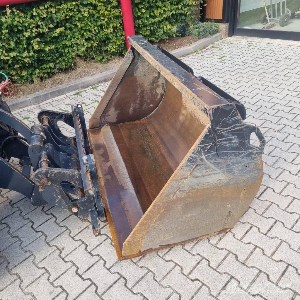 Doosan DL 80-7 ホイールローダー・タイヤショベル