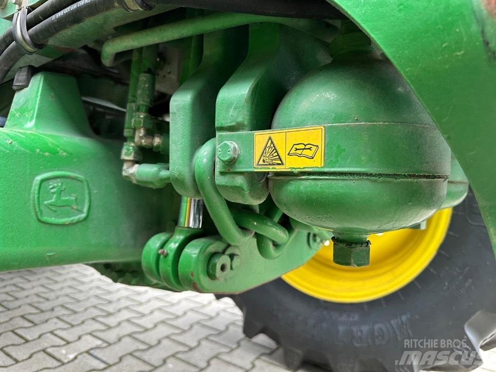 John Deere 6920 S トラクター