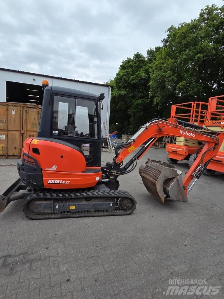 Kubota KX 101-3 A ミニ油圧ショベル 7t以下（ミニユンボ・ミニディガー）