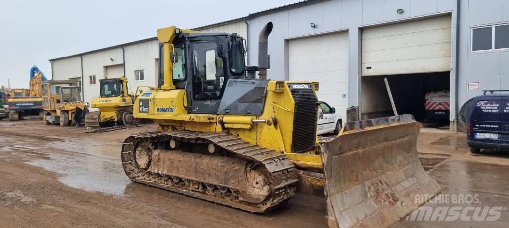 Komatsu D 61 EX-15 ブルドーザー