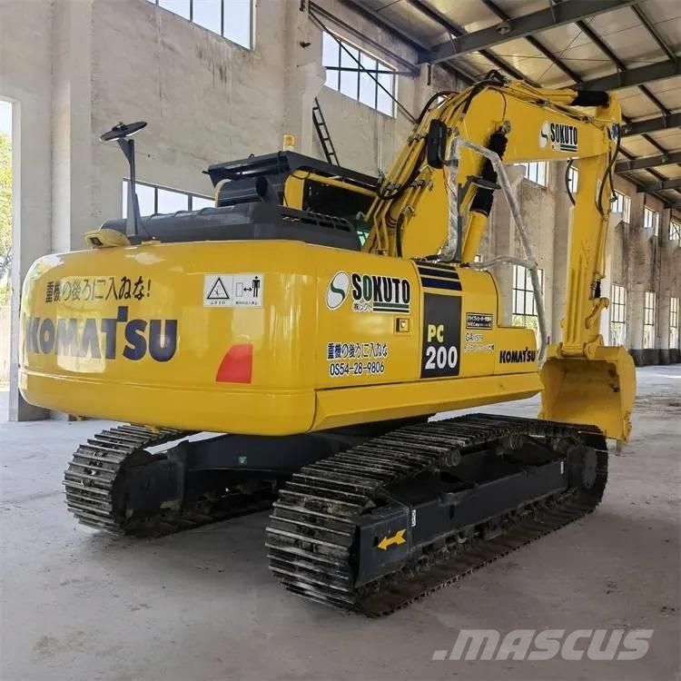 Komatsu PC200-8 大型油圧ショベル12t以上（パワーショベル・ユンボ）