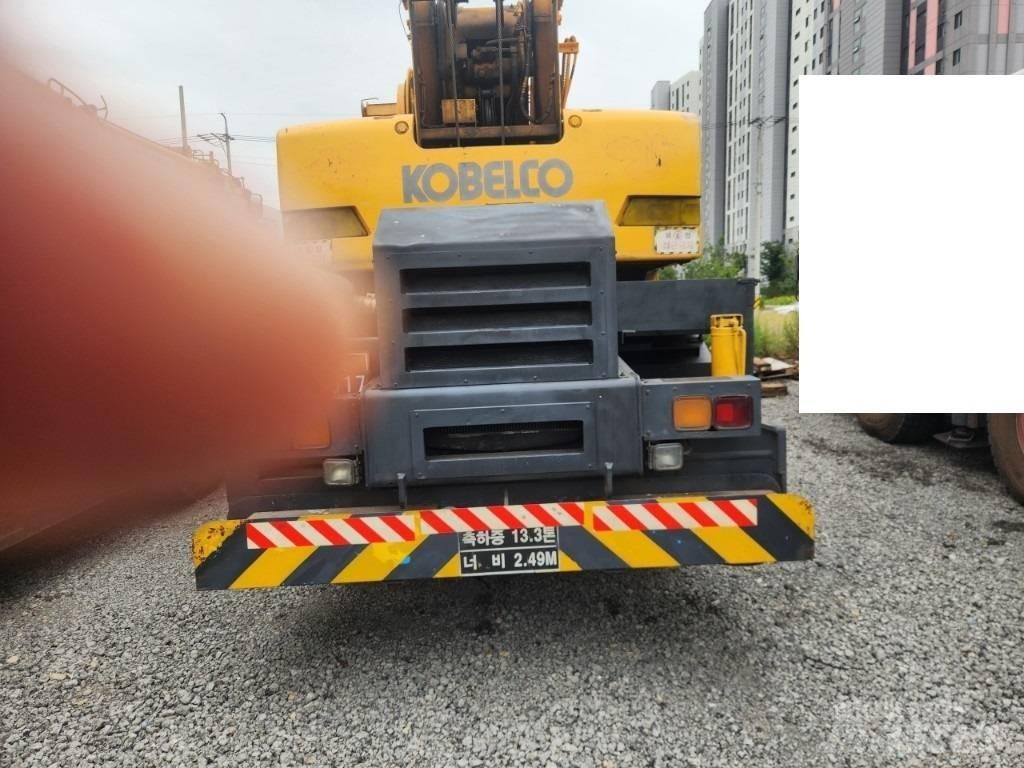 Kobelco RK 250-5 ラフテレーンクレーン