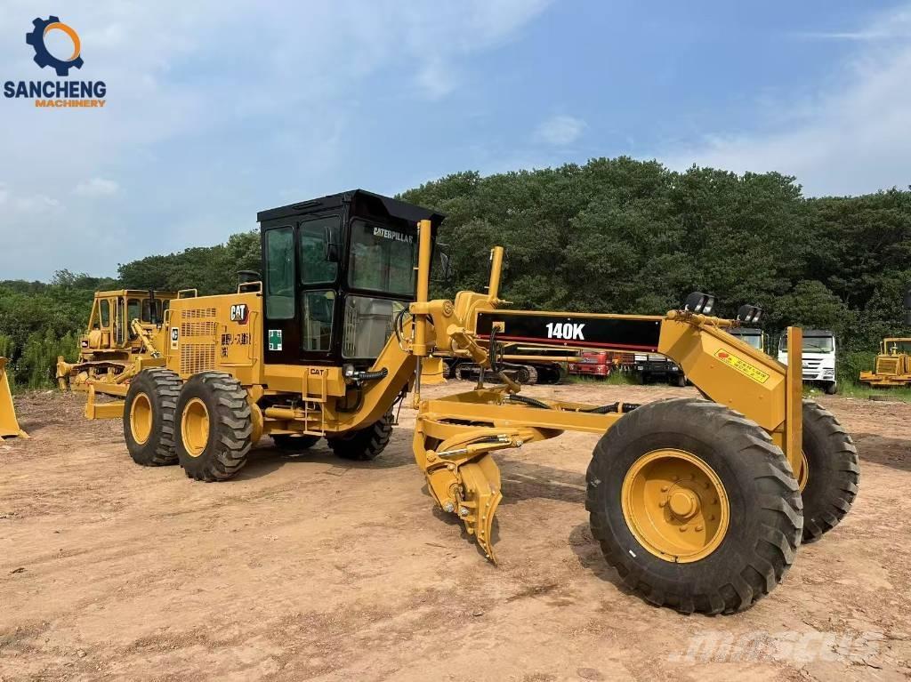 CAT 140 K モーターグレーダー