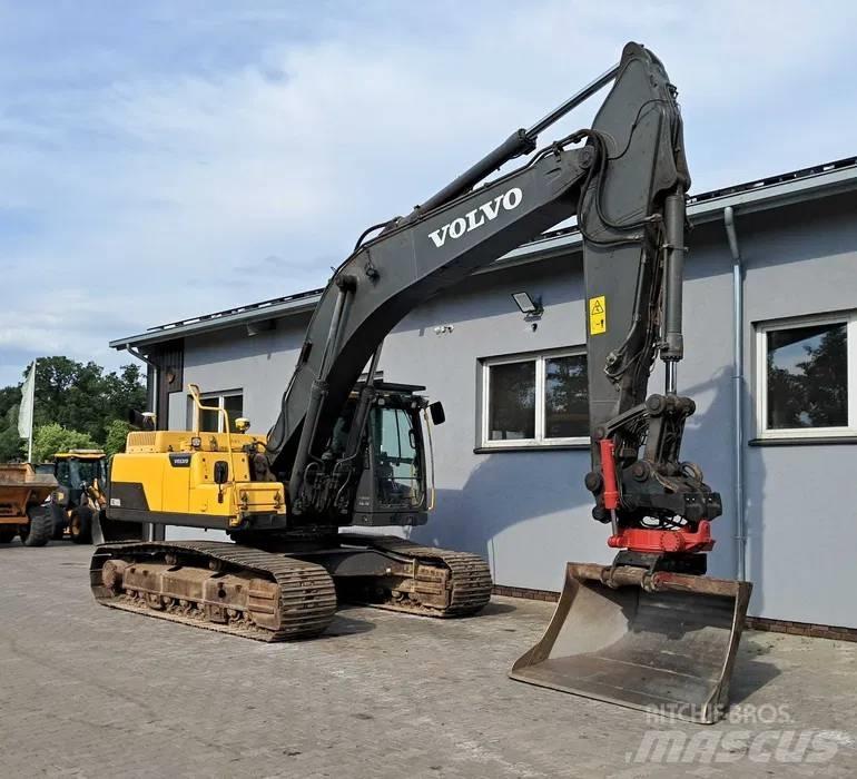Volvo EC 300 D L 大型油圧ショベル12t以上（パワーショベル・ユンボ）