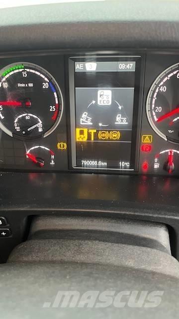 Scania R 580 中古トラクターヘッド | トレーラーヘッド