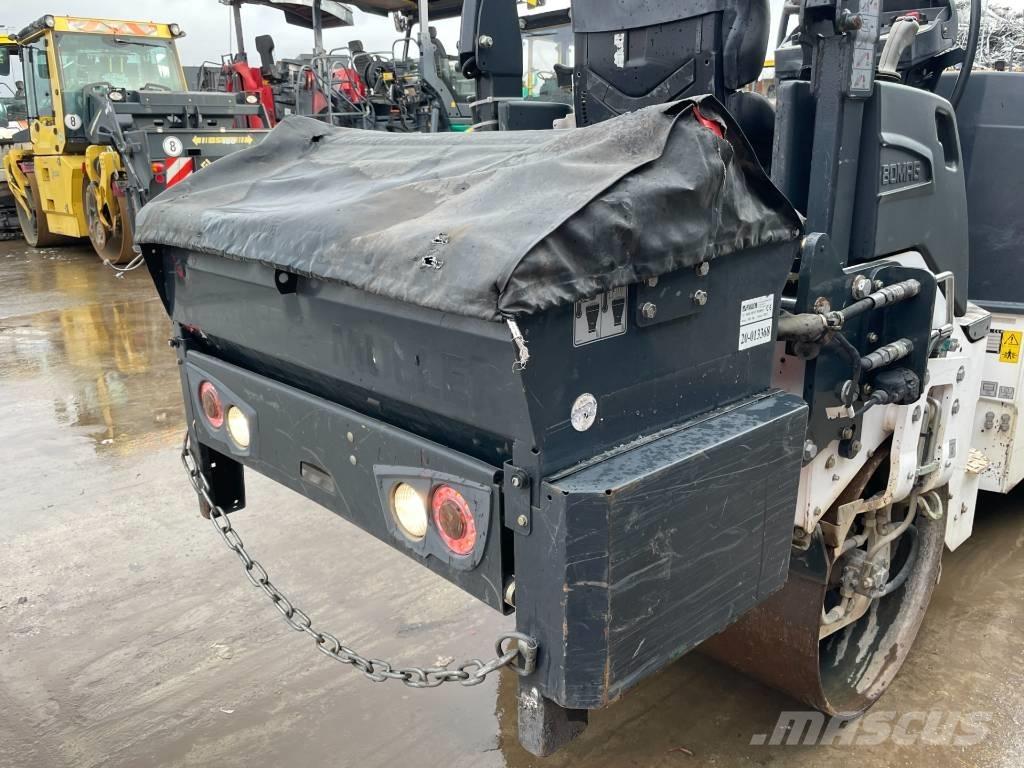 Bomag BW 100 AD-5 タンデムローラ