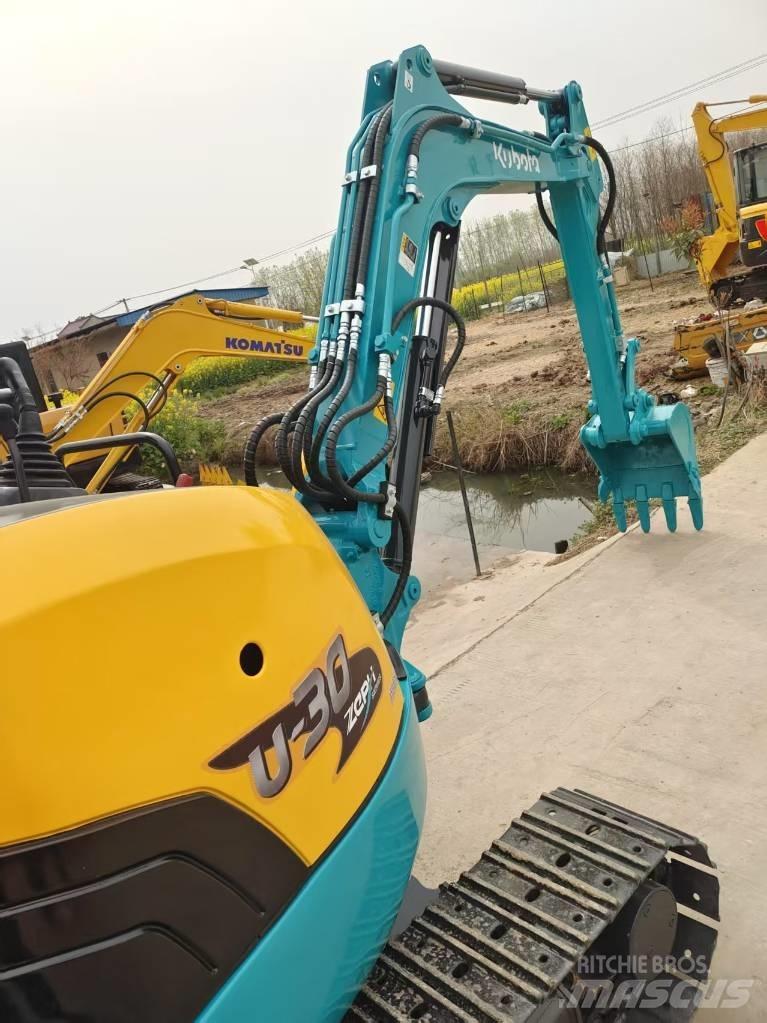 Kubota U 30 ミニ油圧ショベル 7t以下（ミニユンボ・ミニディガー）