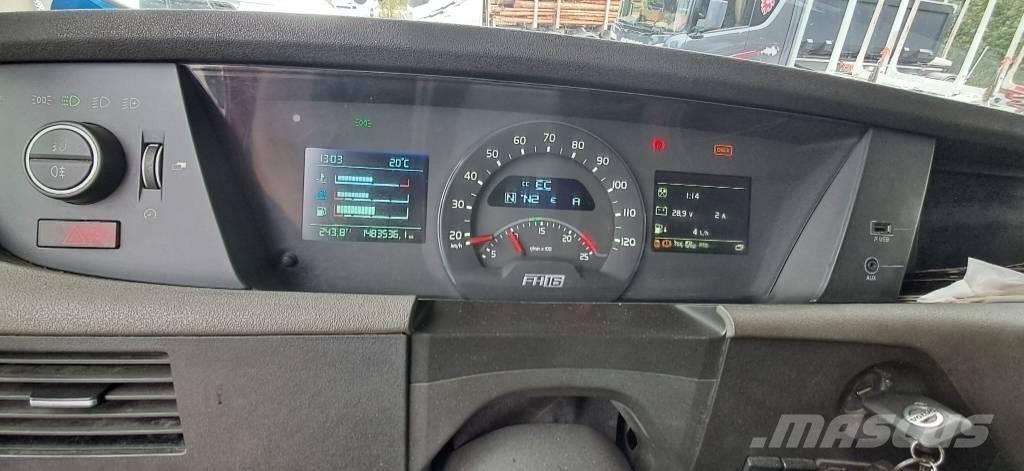 Volvo FH 16 750 木材トラック