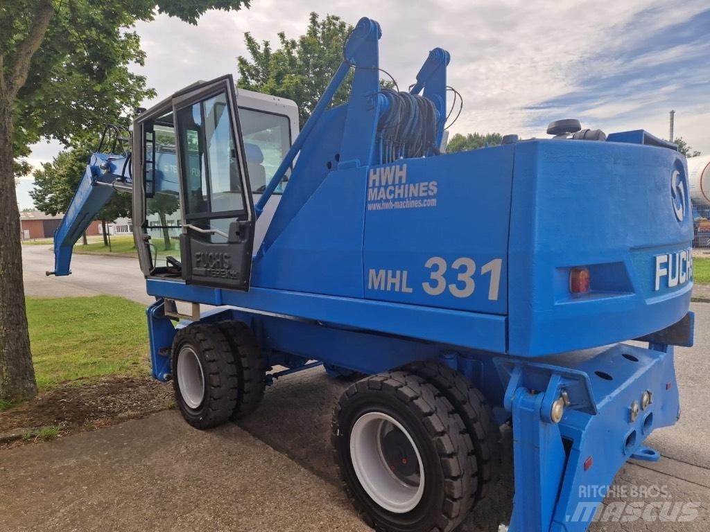 Fuchs MHL 331 C 廃棄物／工業産廃処理機