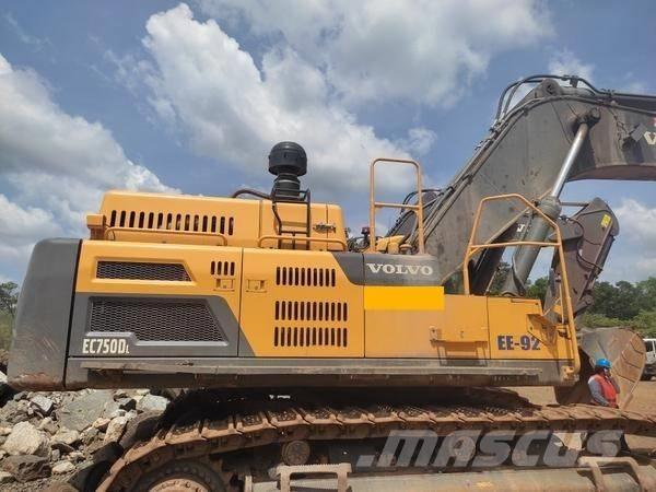 Volvo EC 750 DL 大型油圧ショベル12t以上（パワーショベル・ユンボ）