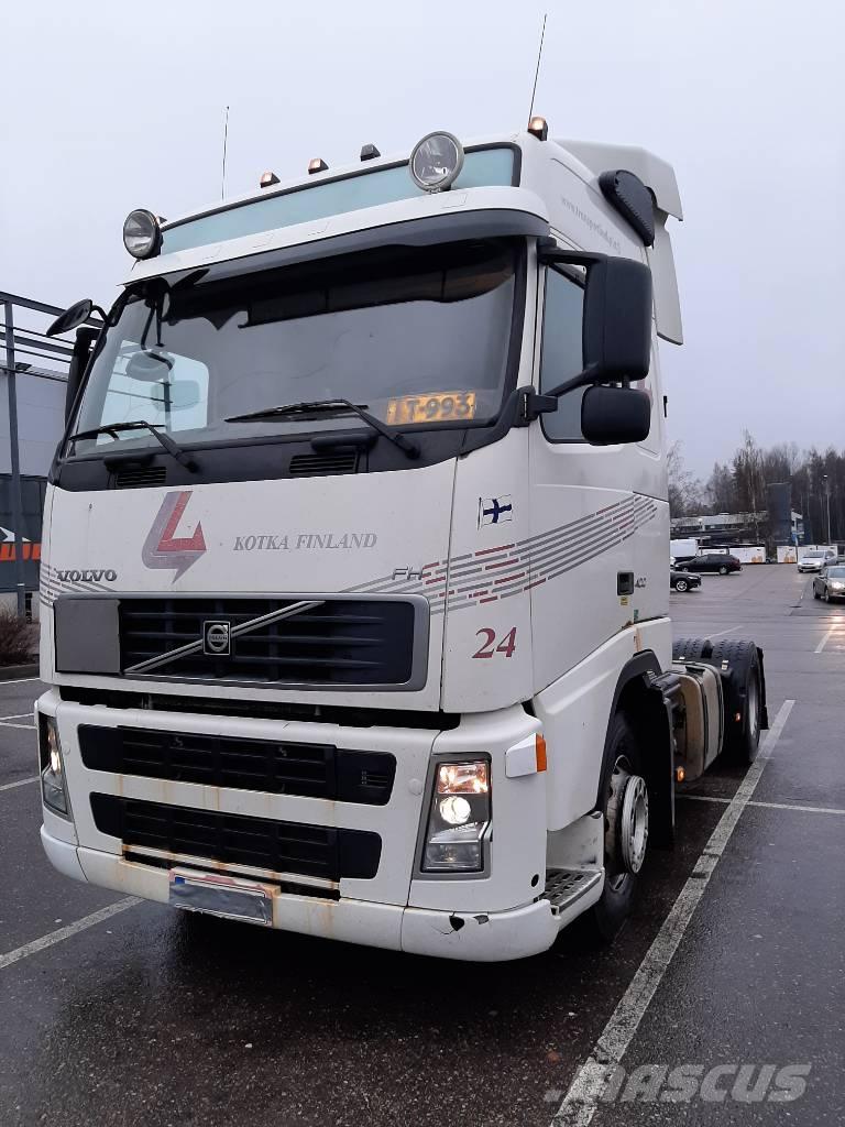 Volvo FH 13 中古トラクターヘッド | トレーラーヘッド