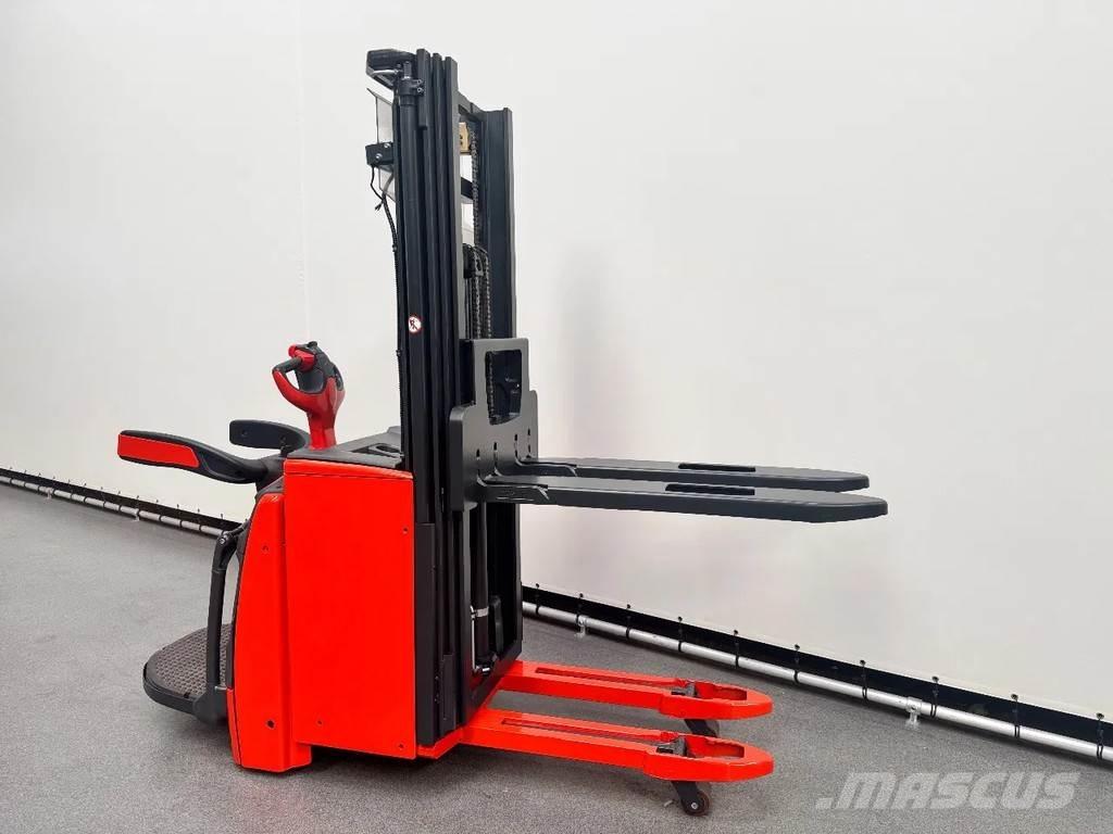 Linde L 14 AP ウォーキンフォークリフト