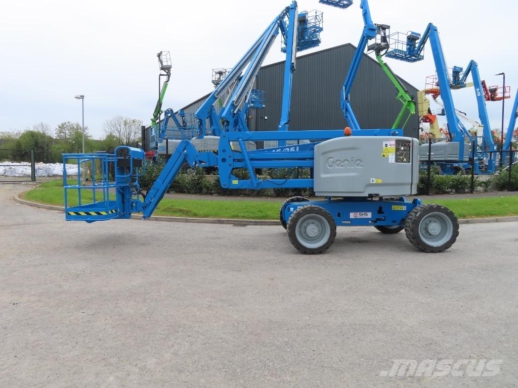 Genie Z 45/25 J ブームリフト　屈伸型
