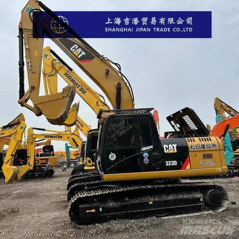 CAT 323 D 大型油圧ショベル12t以上（パワーショベル・ユンボ）