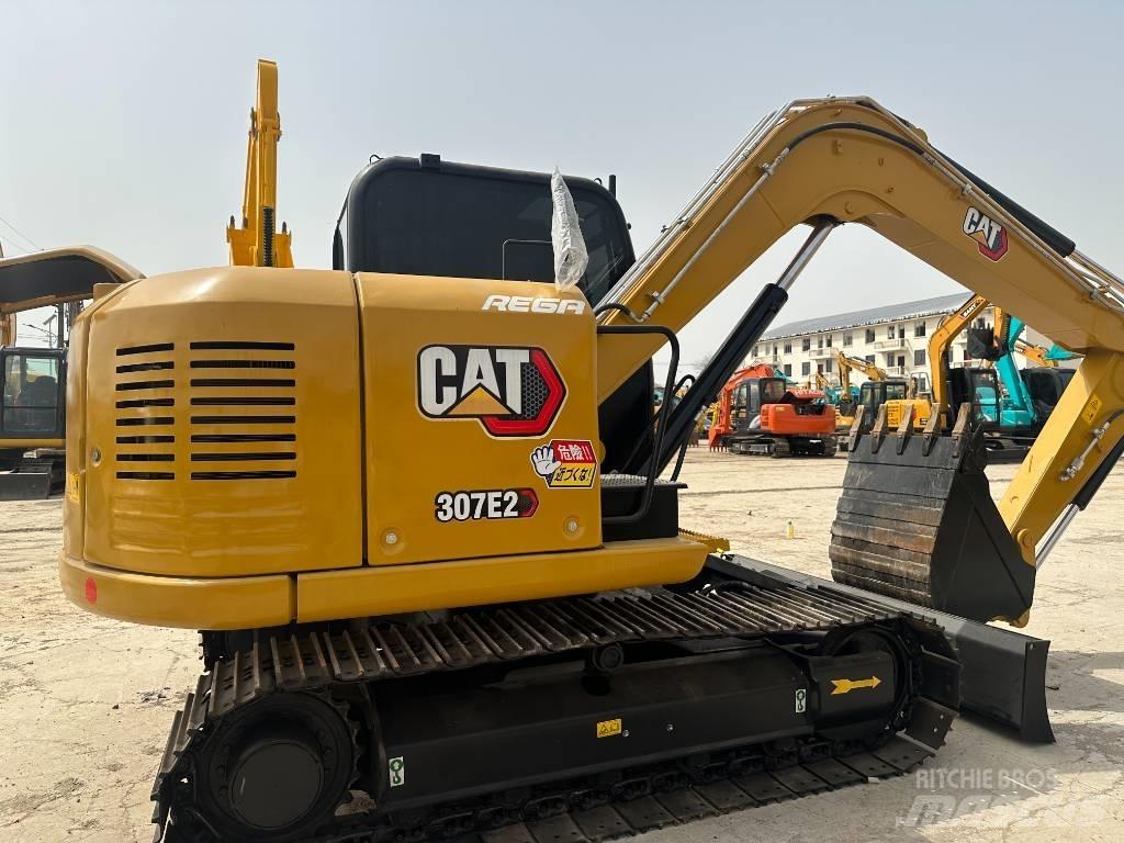 CAT 307E2 中型油圧ショベル 7ｔ-12ｔ（ユンボ・パワーショベル・バックホー）