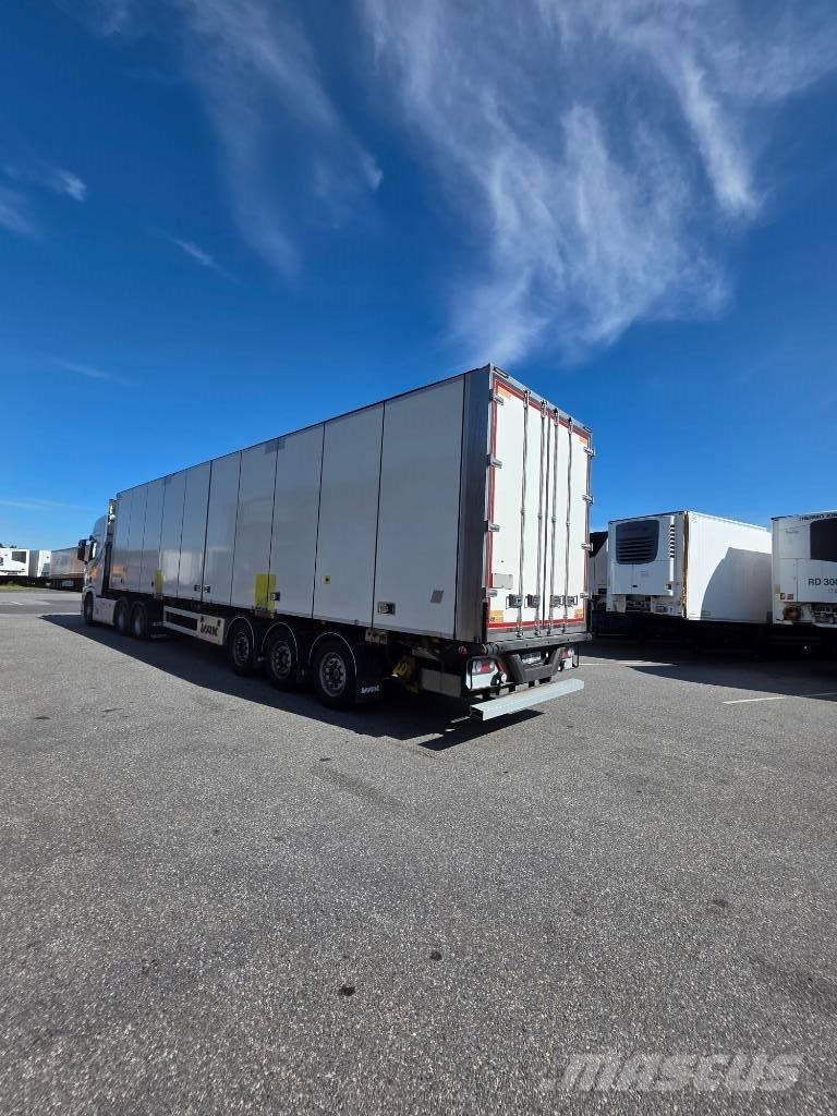 VAK SEMITRAILER 冷凍冷蔵トレーラー