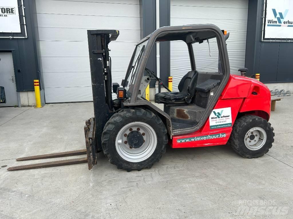 Manitou MH 25.4 ラフターテレントラック