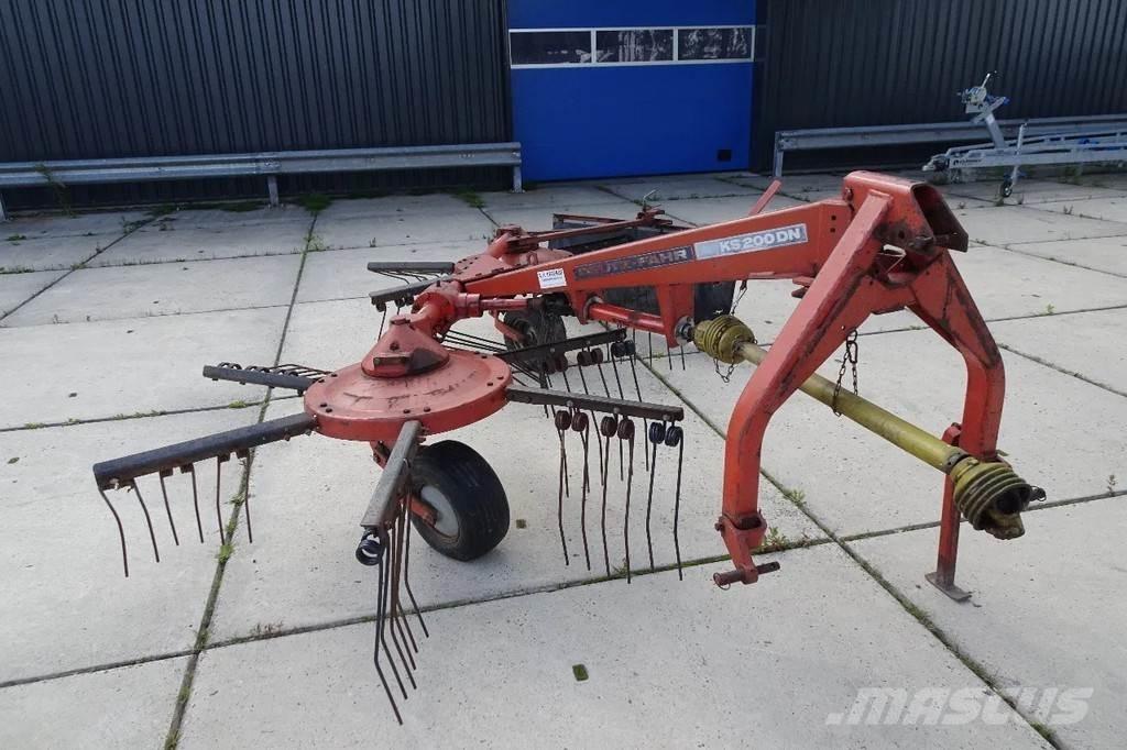 Deutz KS200DN hark ウィンドローア/レーキ
