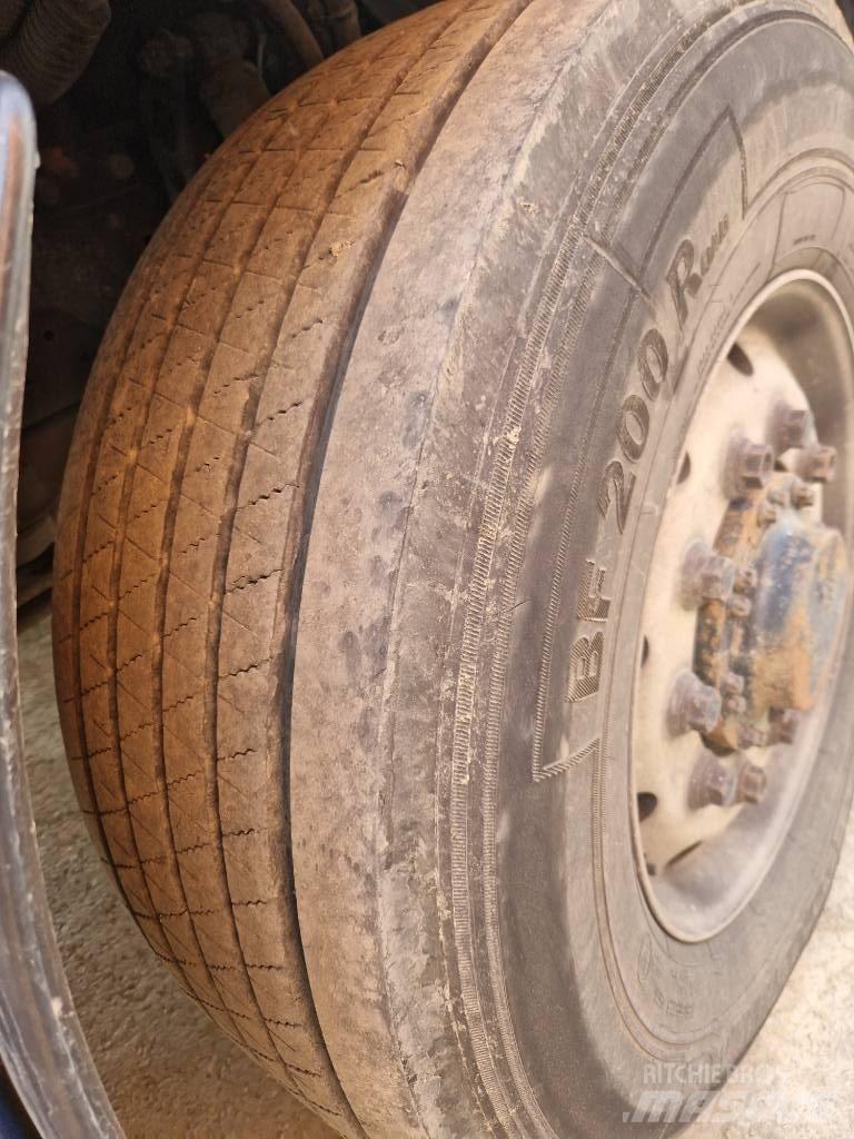 MAN TGX 14.440 中古トラクターヘッド | トレーラーヘッド
