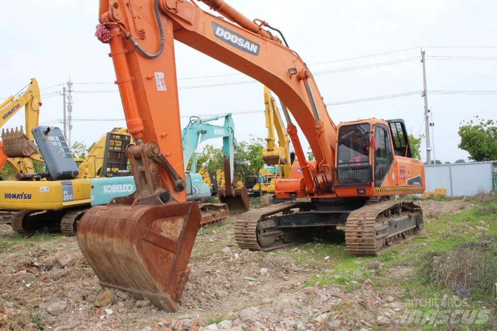 Doosan DX 420 LC-9 大型油圧ショベル12t以上（パワーショベル・ユンボ）