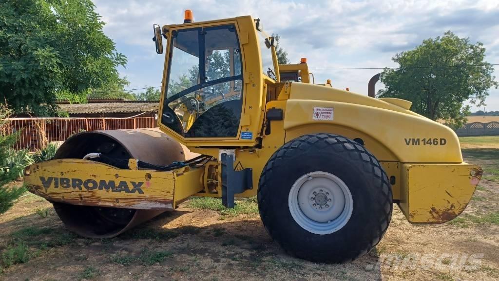 JCB VM 146 振動ローラ