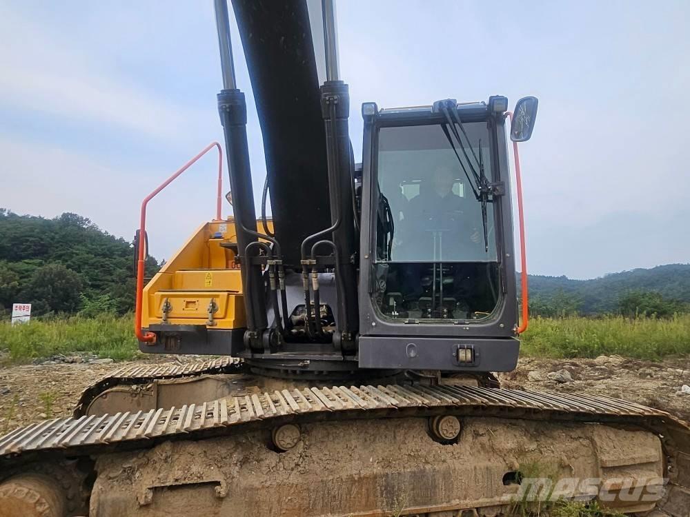 Volvo EC 300 E 大型油圧ショベル12t以上（パワーショベル・ユンボ）